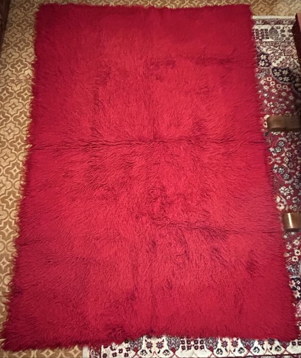 Губери/китеници-ЧИСТО НОВИ, естествена вълна, ръчно тъкани.