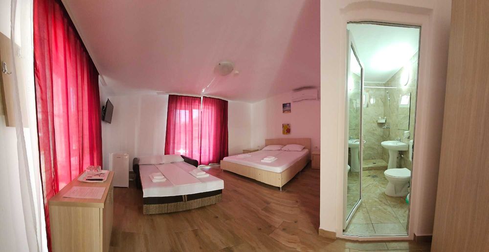 Cazare Costinesti - Camere de  Inchiriat ,, EVANA HOUSE''