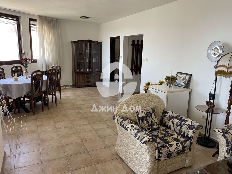 Тристаен апартамент с ГЛЕДКА МОРЕ в к-с Сън Палас, гр. Свети Влас