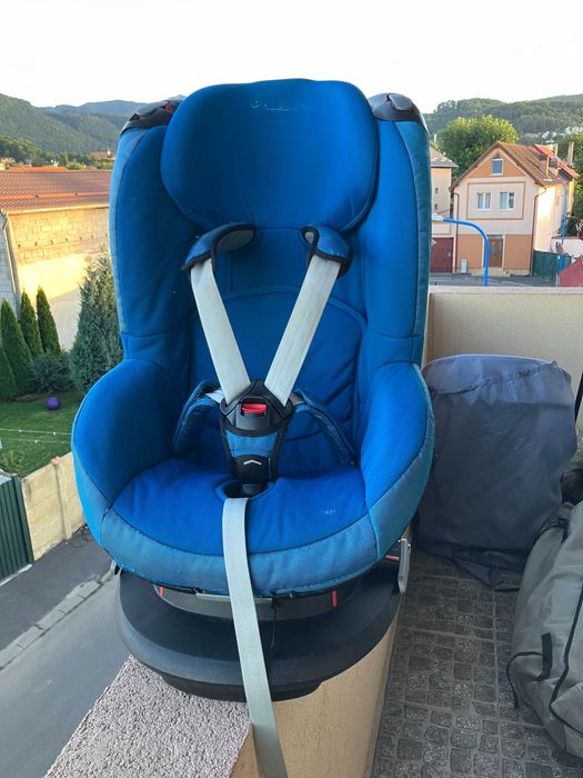 Scaun auto copil MAxi Cosi (fixare cu centura)