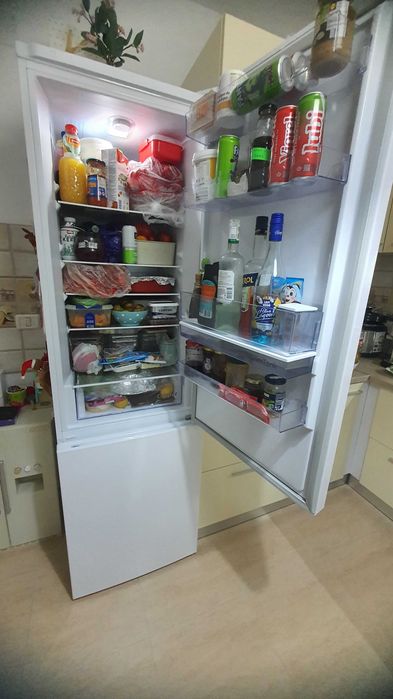 Vand frigider beko in garantie