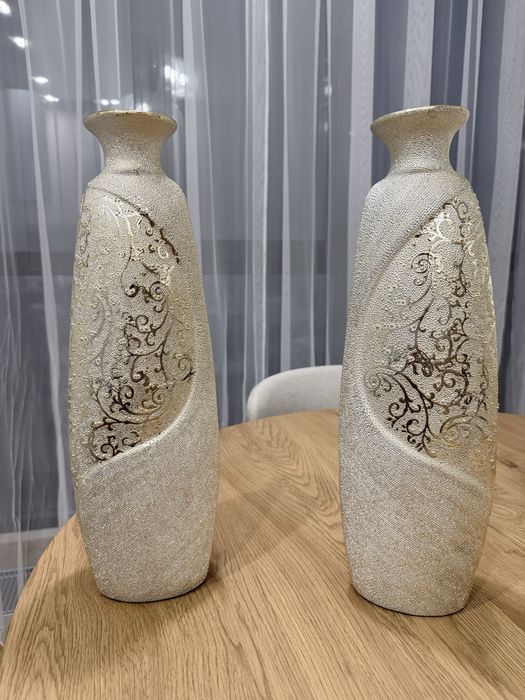 Продам вазы  3 штуки