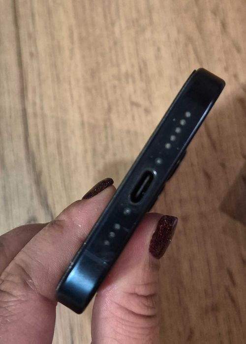 Iphone 15pro blue titanium