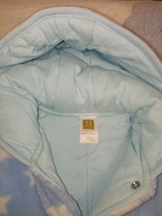 Продам комбенизон на малыша