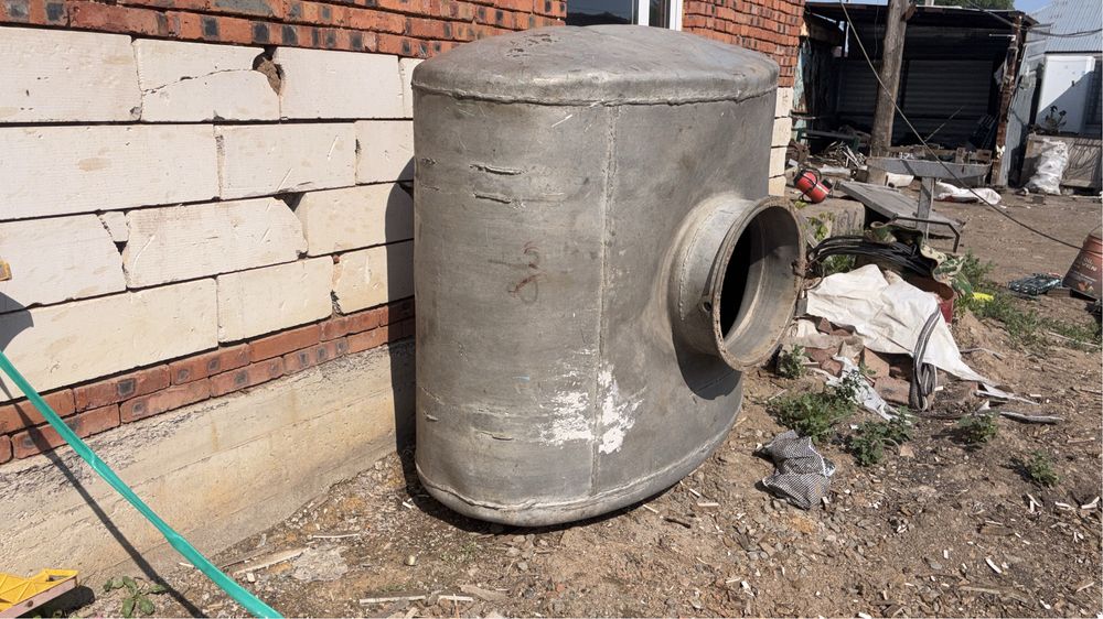 Бочка 1 тонна не проколотый