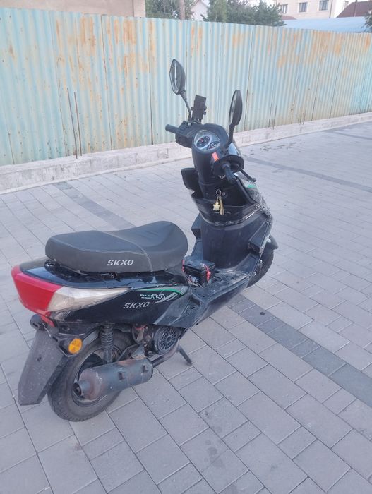 Продам м8 про...