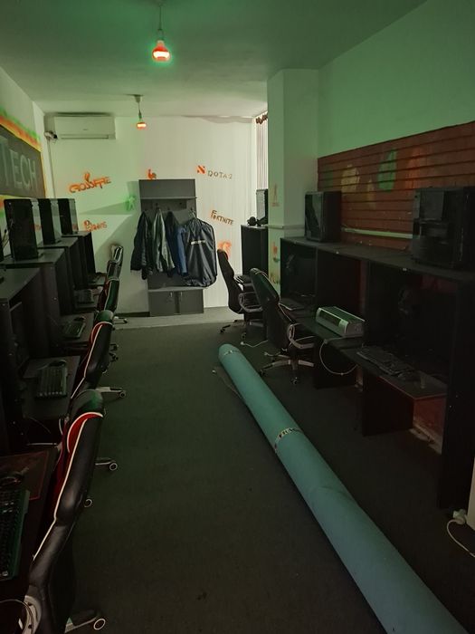 Inchiriez spatiu comercial