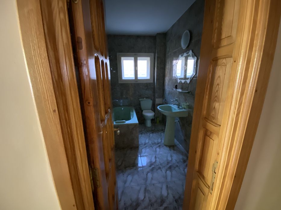 De vanzare casa/pensiune Baile Herculane