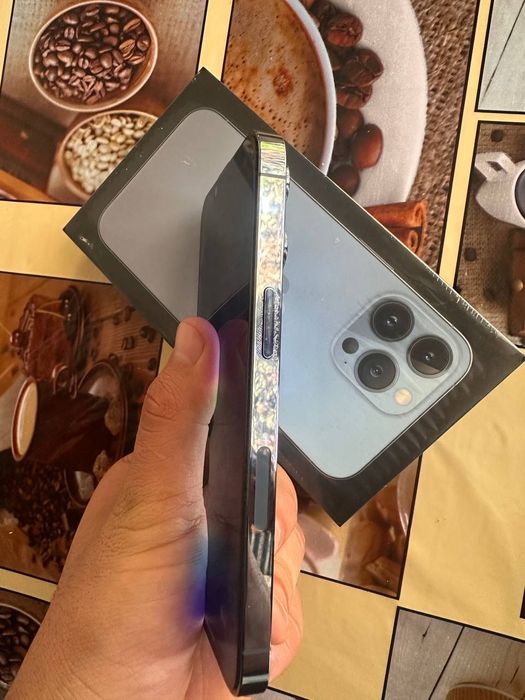 Iphone 13 pro xolati zur hamma joyi radnoy