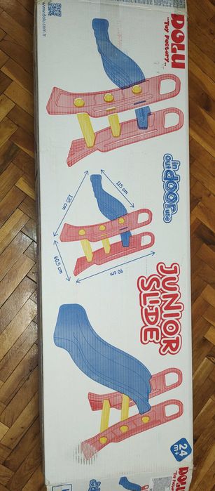 Пързалка DOLU + топки за басейн