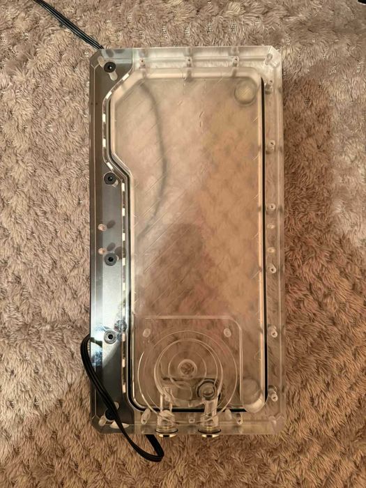 Pompa cu rezervor EK Water Blocks EK-Quantum Kinetic FLT 240