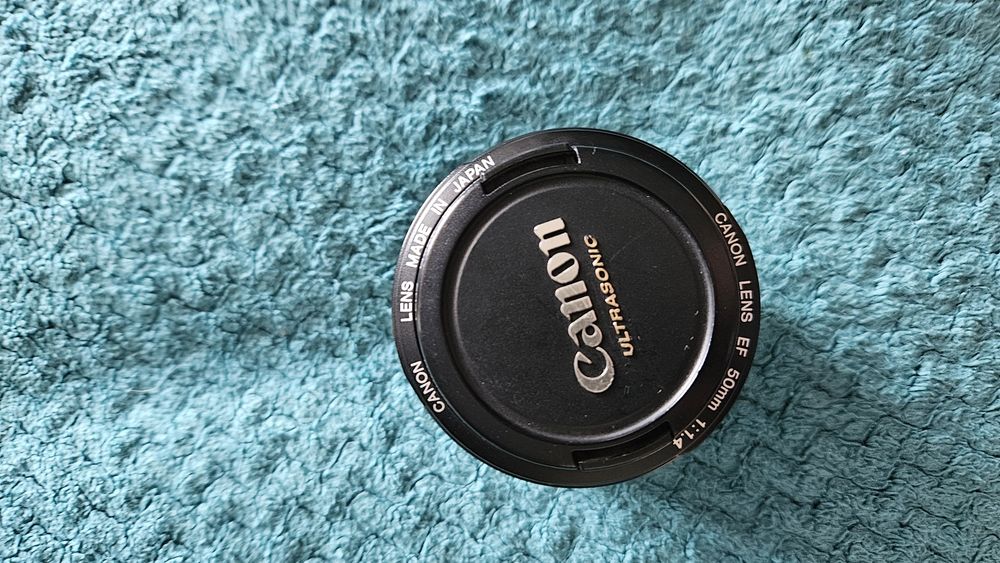 Объектив Canon EF 50mm f/1.4 USM