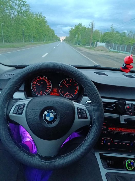 Vând BMW e90 seria 3