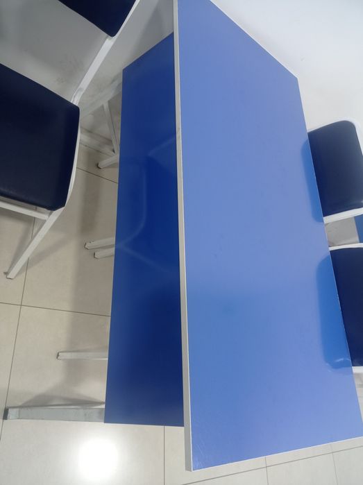 Sifatli partalar va stullar