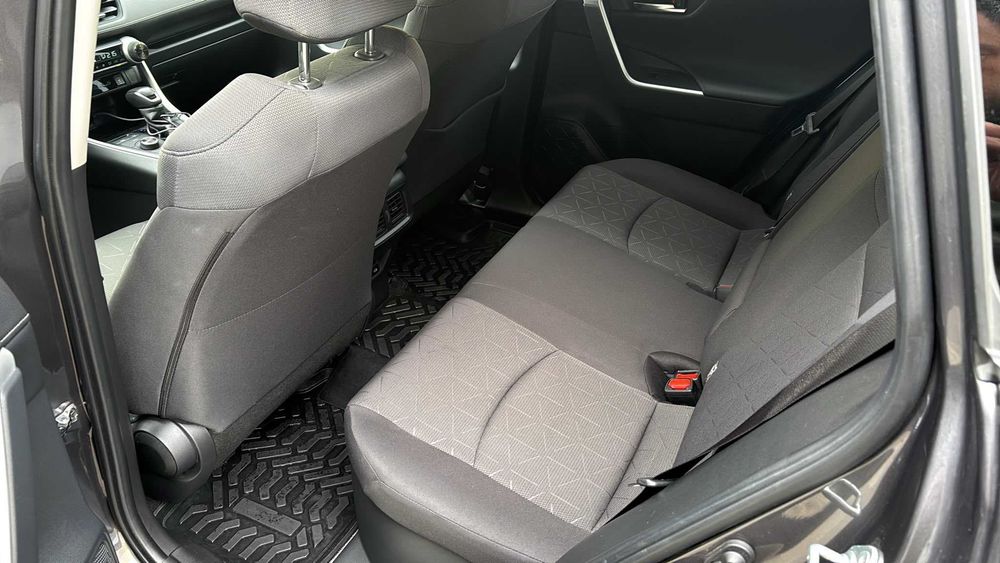 TOYOTA RAV4 2023 — imagine 4