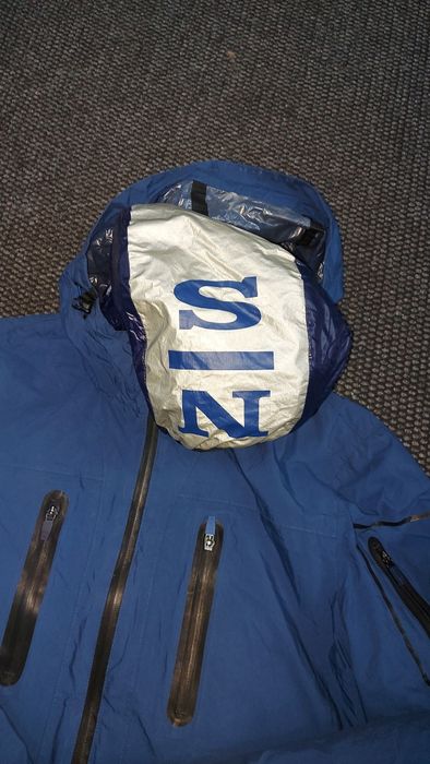 North sails яке S размер мъжко