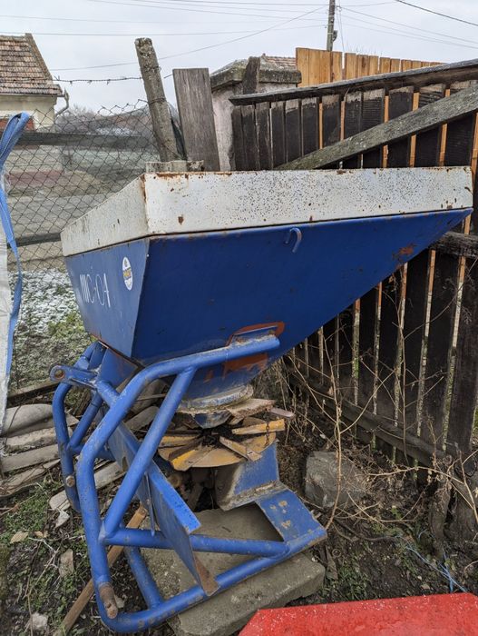 Mic MA împrăștiat azot. Stare buna de functionare