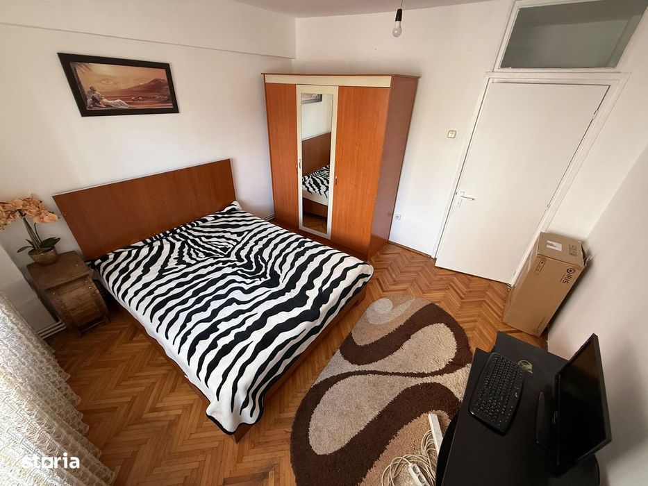 Str. Transilvaniei – Ap. 3 camere, decomandat, et. I