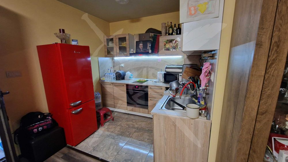 Продава се Двустаен апартамент в Асеновград - 73 кв.м за 1302 €/кв.м - Снимка #1