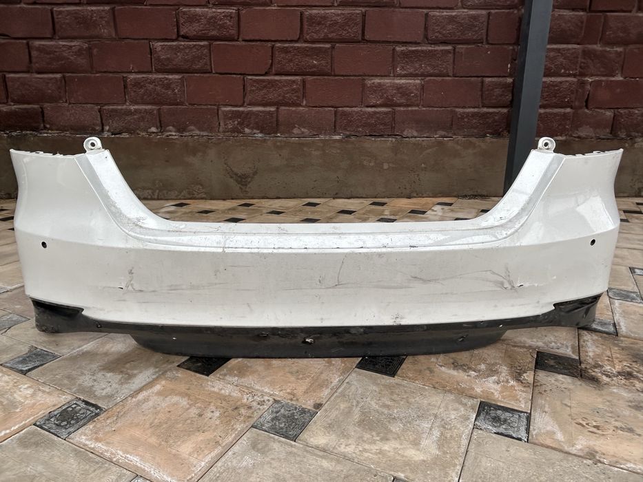 бампер задиний