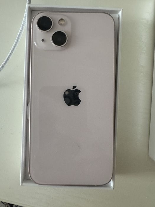 Продам Iphone 13 на 128 гб.