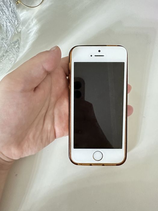 Iphone 5s на запчасти