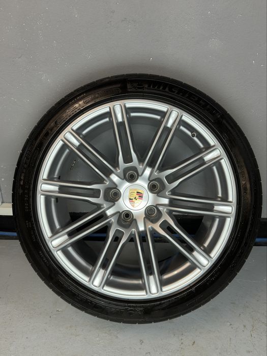 Джанти Porsche Cayenne 21”