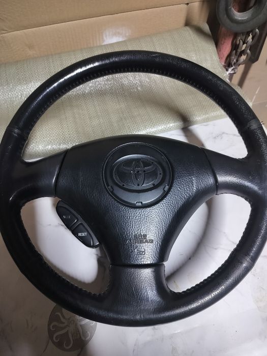 Продам руль от тоеты