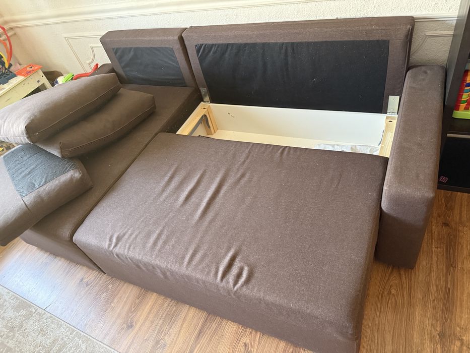 Продам уговой дивай