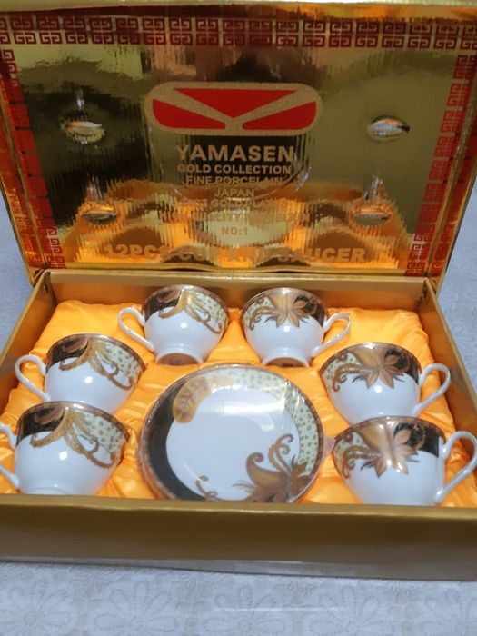 Продам  2 чайных набора