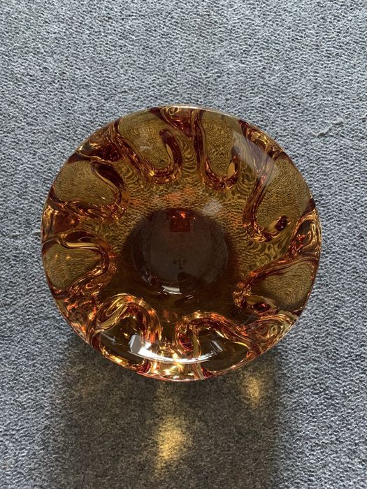 Чешская вазочка красивая