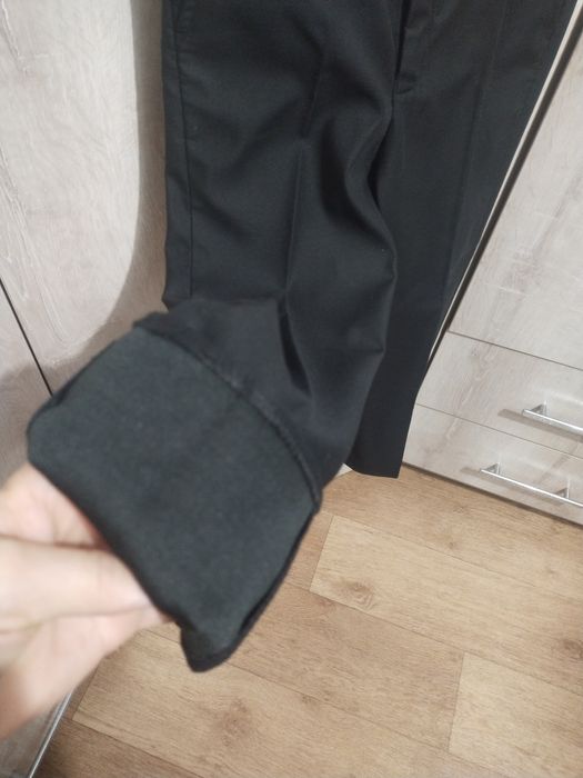 Продаю брюки рубашка