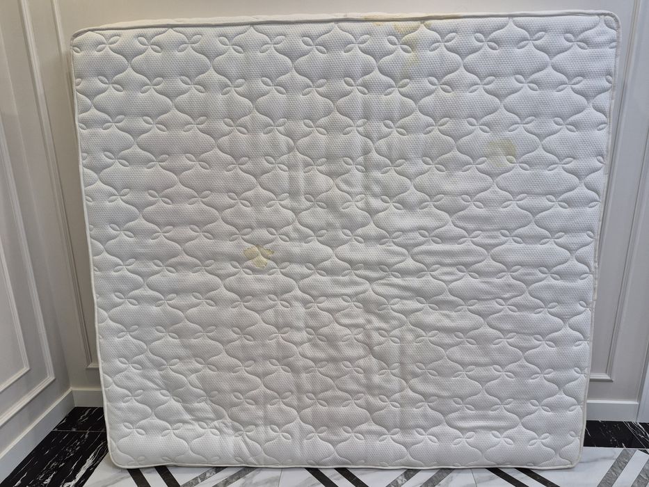 Продам Матрас 180×200