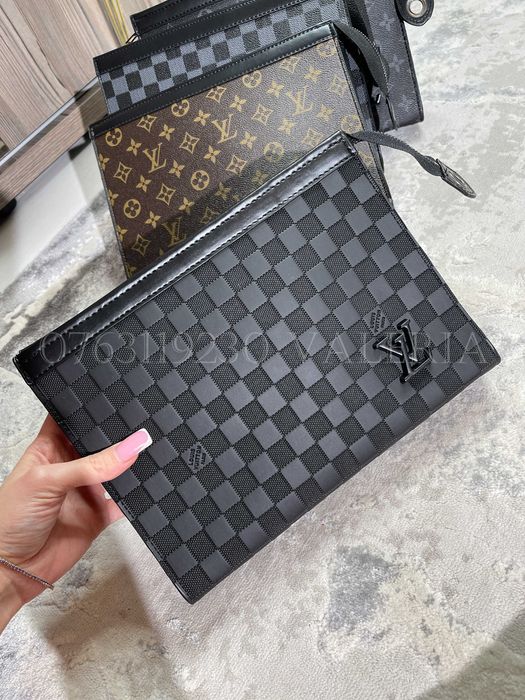 louis vuitton - Portofele si borsete cosmetice | OLX.ro