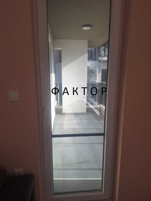 Дава се под наем Тристаен апартамент в Пловдив, Център - 110 кв.м за 600 € - Снимка #13