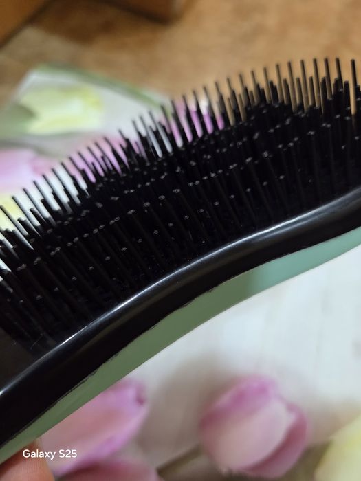 Четка /гребен за изправяне на коса. Подарък четка за коса.