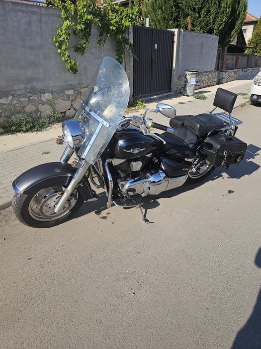Suzuki VL 1500 C 90