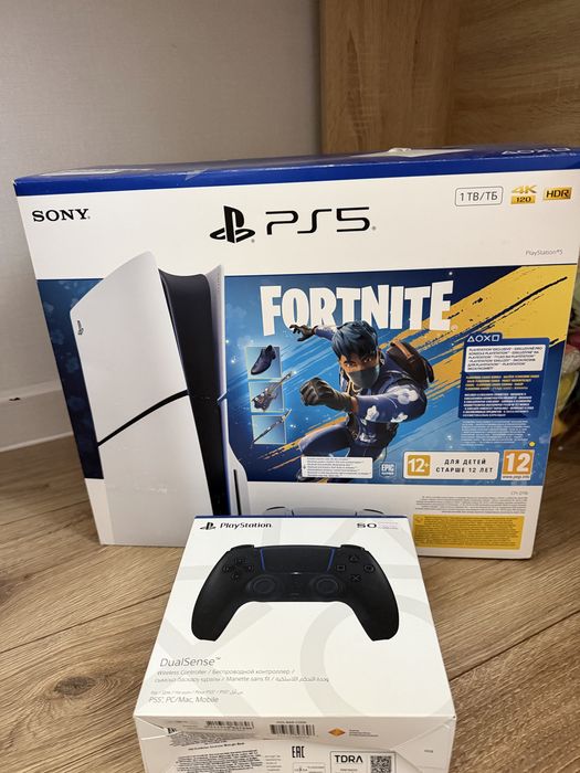 Playstation 5 (slim) 2026