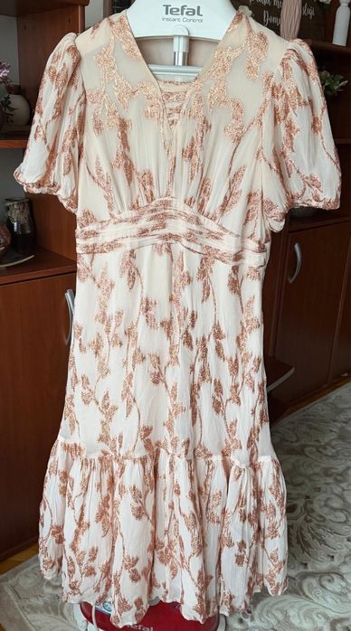 Rochie phase  Eight