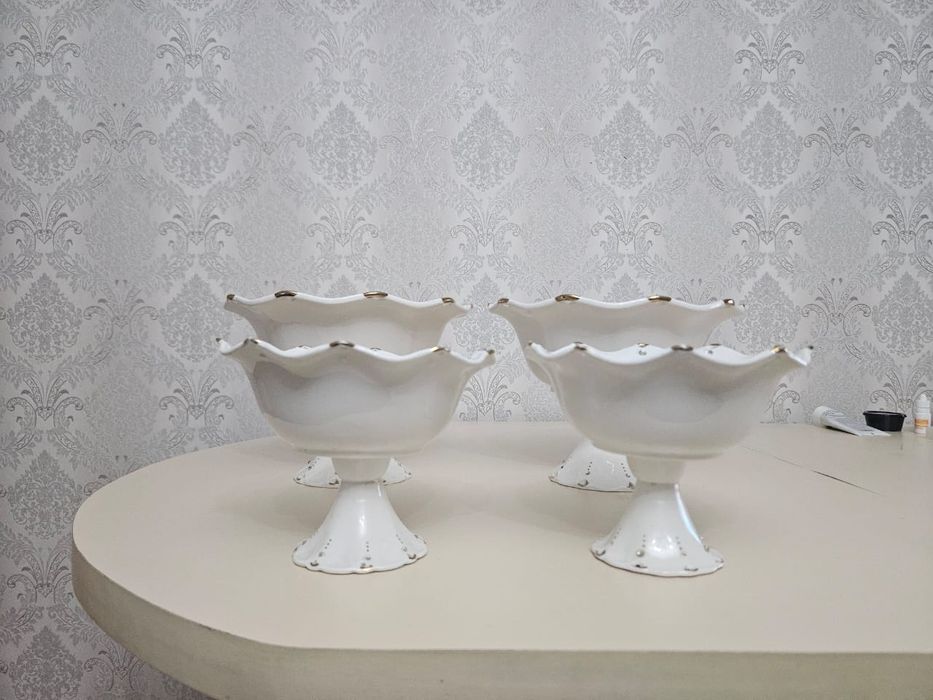 Продам фруктовницу и конфетницу