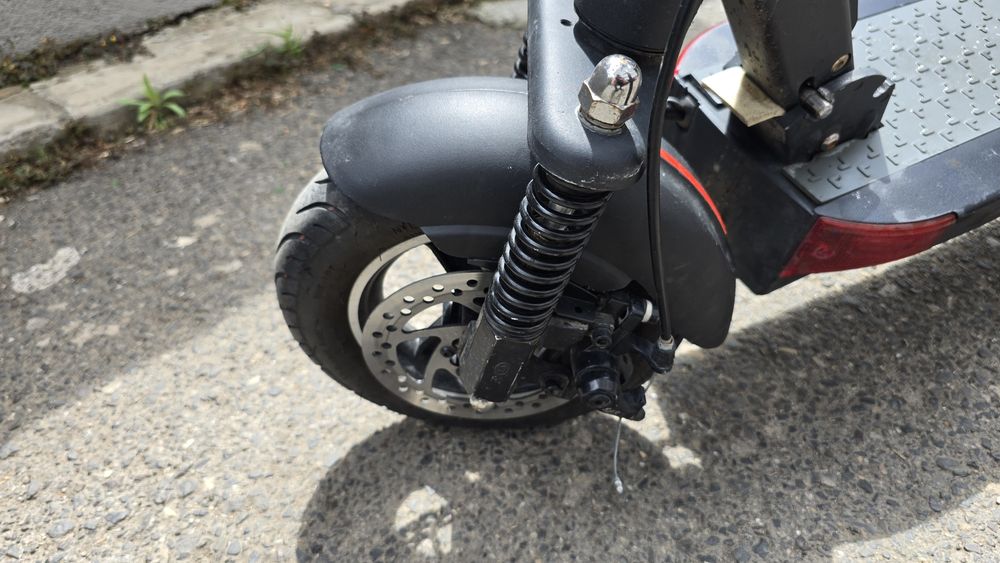 Trotineta electrica Joyor Venom Y6S