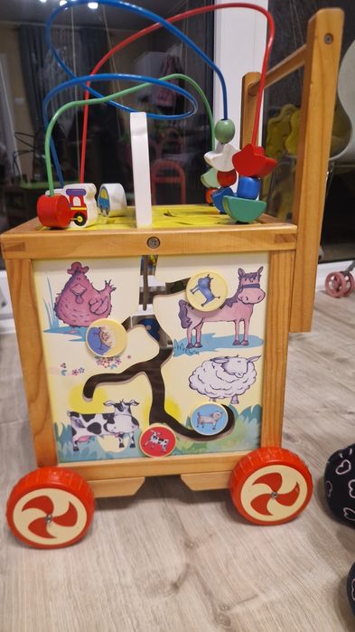Antemergator lemn/Centru joaca montessori