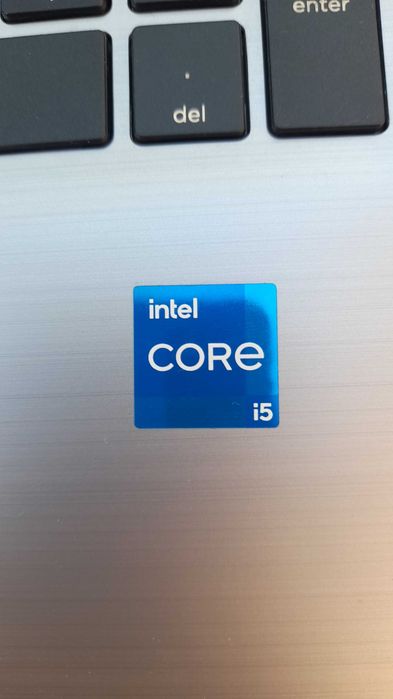 Ноутбук НР i5-1135G7 DDR4 8GB / SSD 256GB IRIS XE GRAPHICS 15,6" FHD