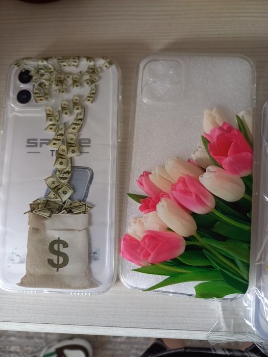 Чехлы на айфон и самсунг 11