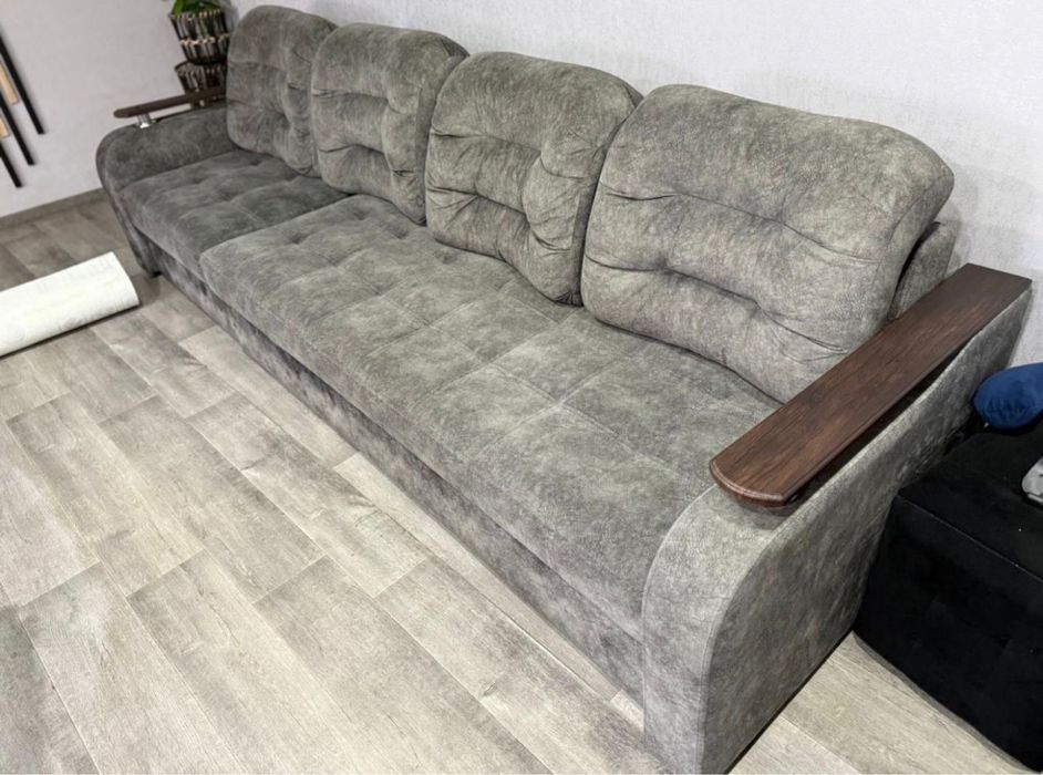 Продам диван в отличном состоянии