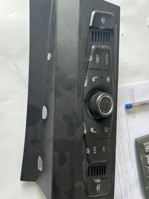 panou climatronic audi a4 incalzire scaune 8t1820043aa