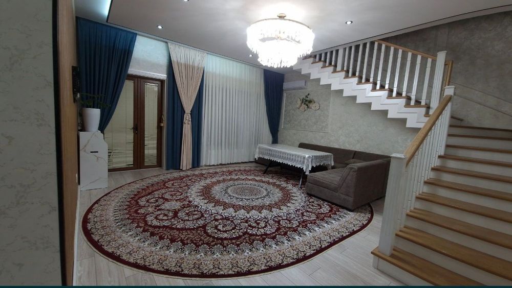 Продаётся дом Янги Узбекистан. Учхоз Мирзо Улугбекский район.