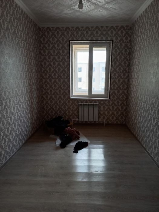 Срочно квартира сотилади