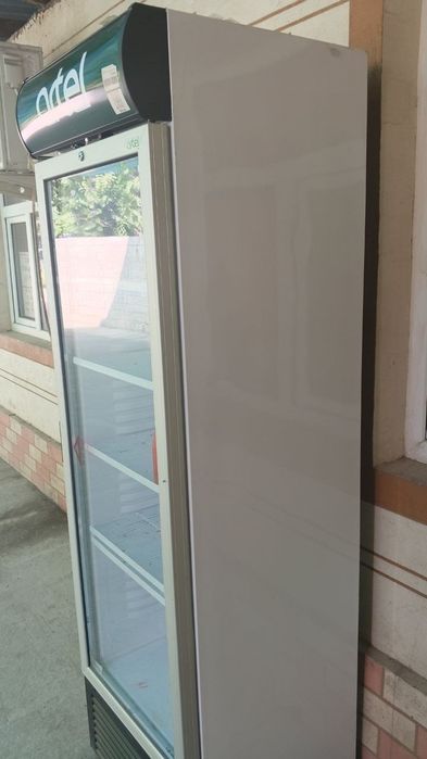 Artel Vitrina xolodilnik