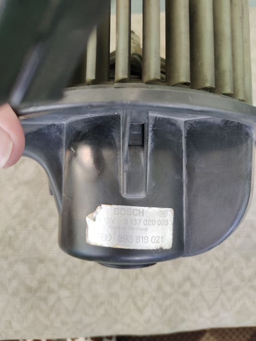 Продам на Ауди 80 Б4 вентилятор печки